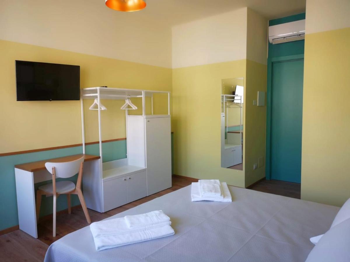 Fidardo Rooms Monopoli Exteriör bild