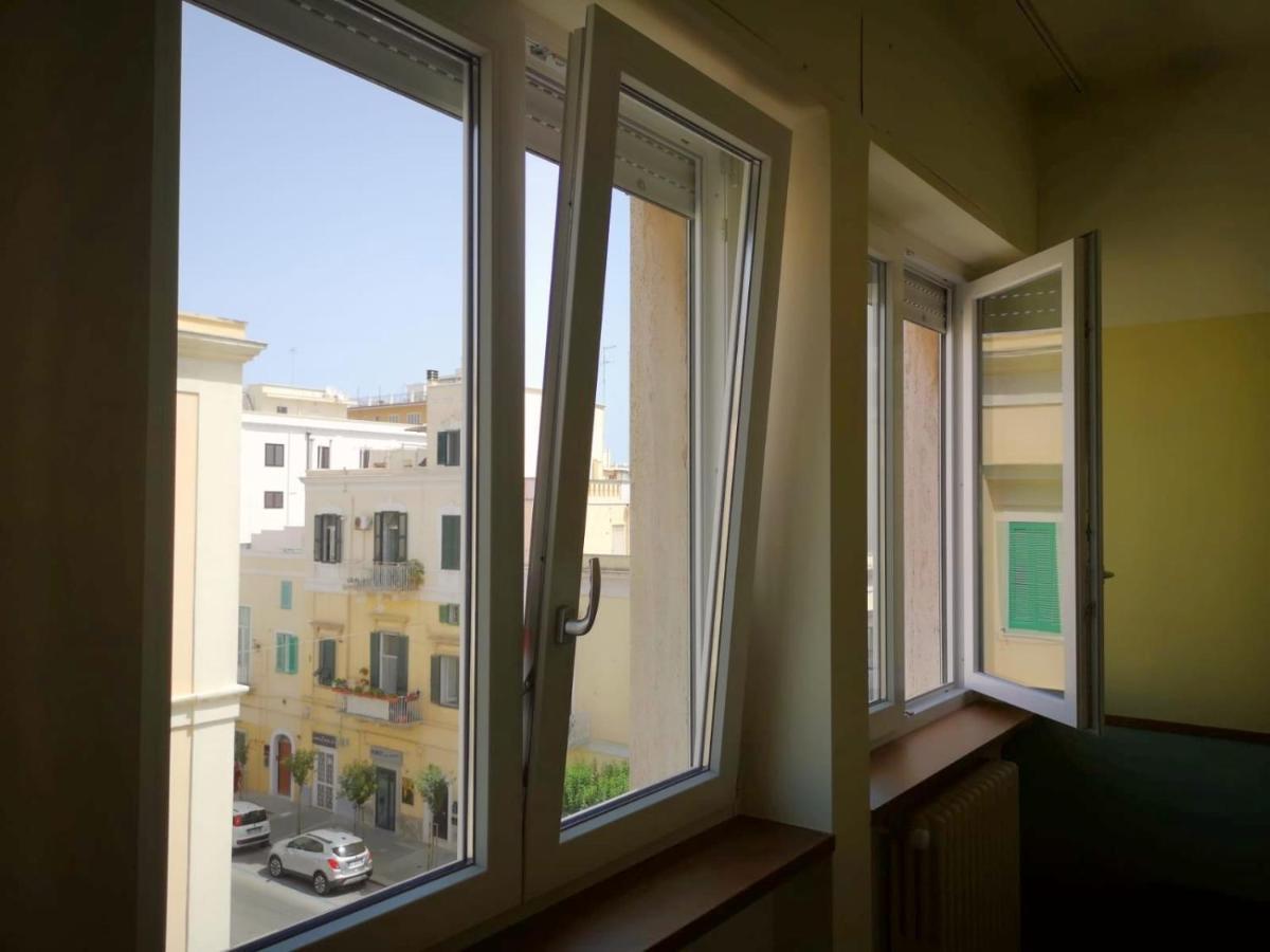 Fidardo Rooms Monopoli Exteriör bild